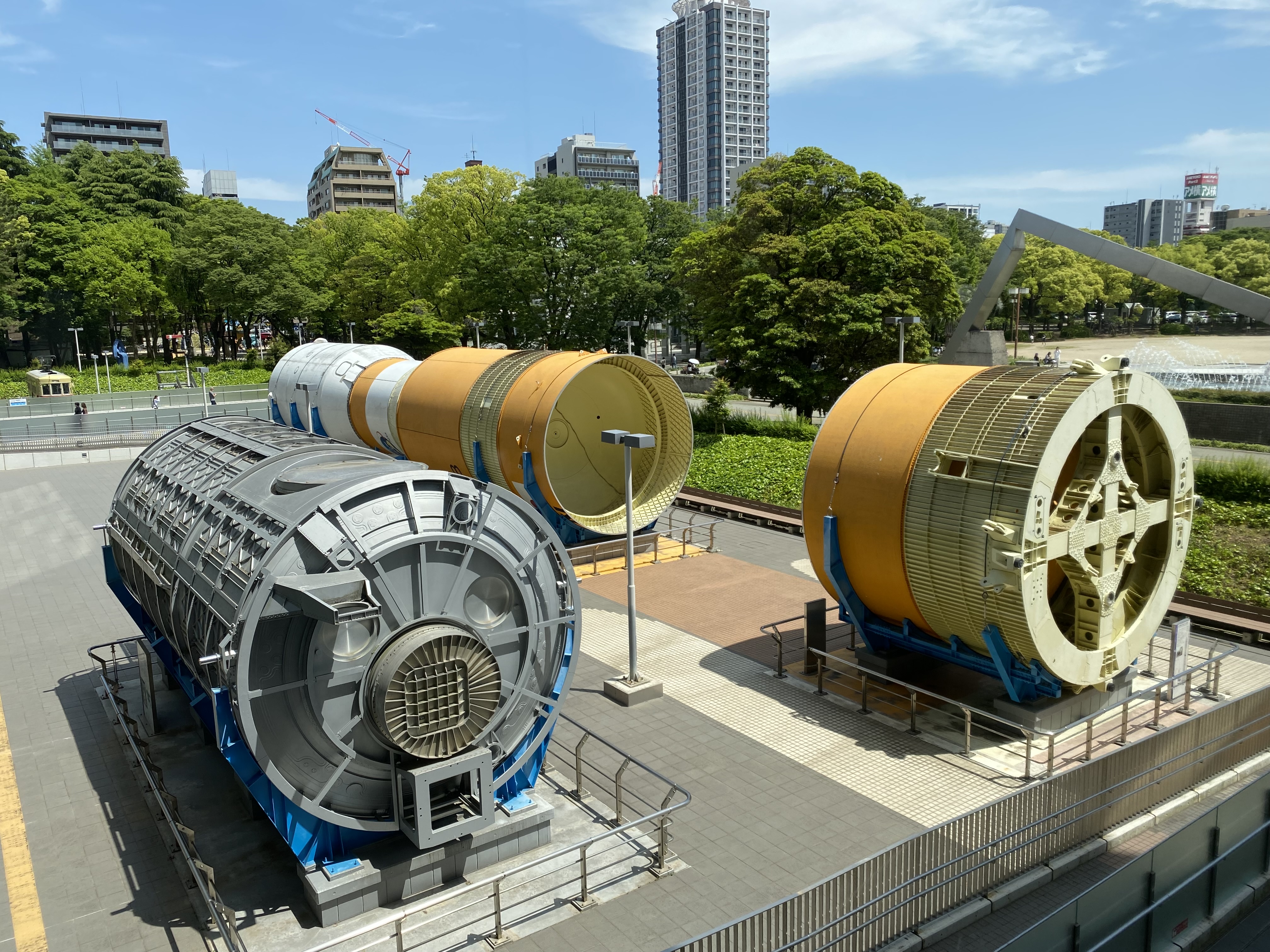 白川公园与周边城市的广阔全景